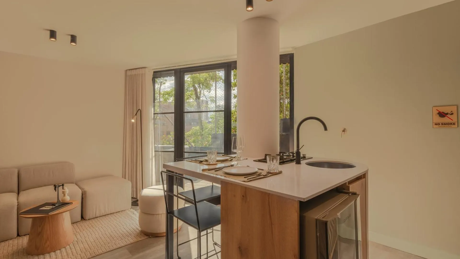 Apartment Patito Feo - Poblado Medellin